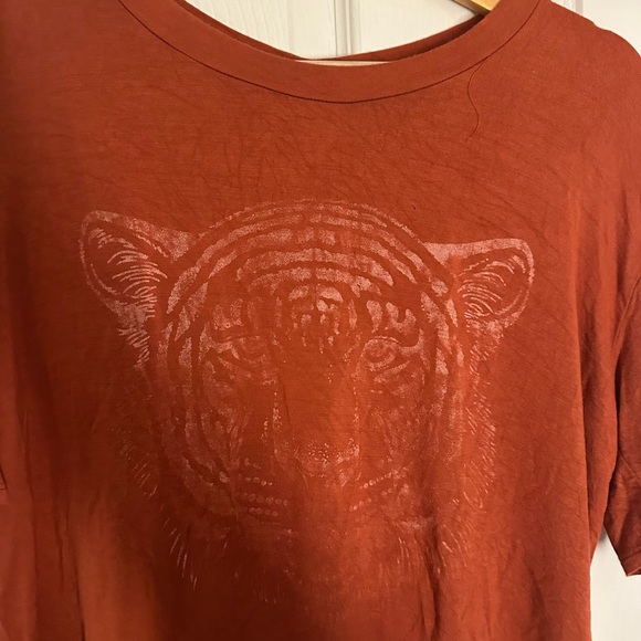 Altar’d State Rust Orange Tiger Graphic T-Shirt - Picture 2 of 2